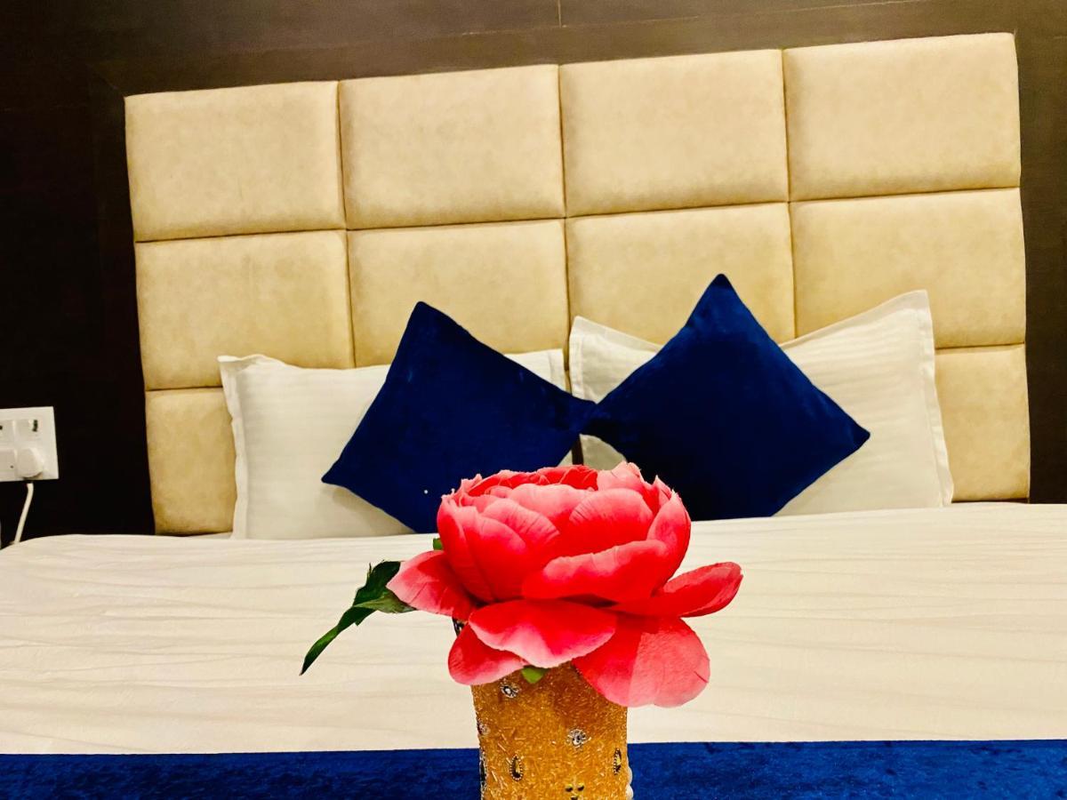 River Inn Hotels&Resorts Haridwār Zewnętrze zdjęcie